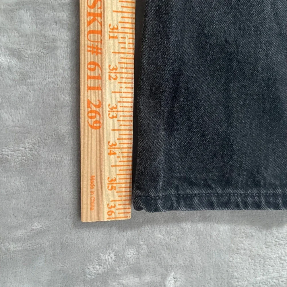 Vintage Levis 550 Jeans Mens 32x36 Black Relaxed Tapered Made in USA 90s